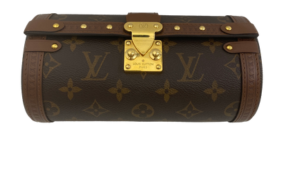 Papillon Trunk, vista frontal